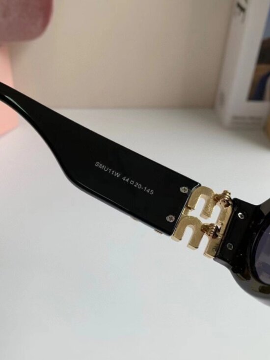 Miu Miu New Arrival Sunglasses – Unisex Chic UV Protection Fashion Eyewear, Prem main image 4